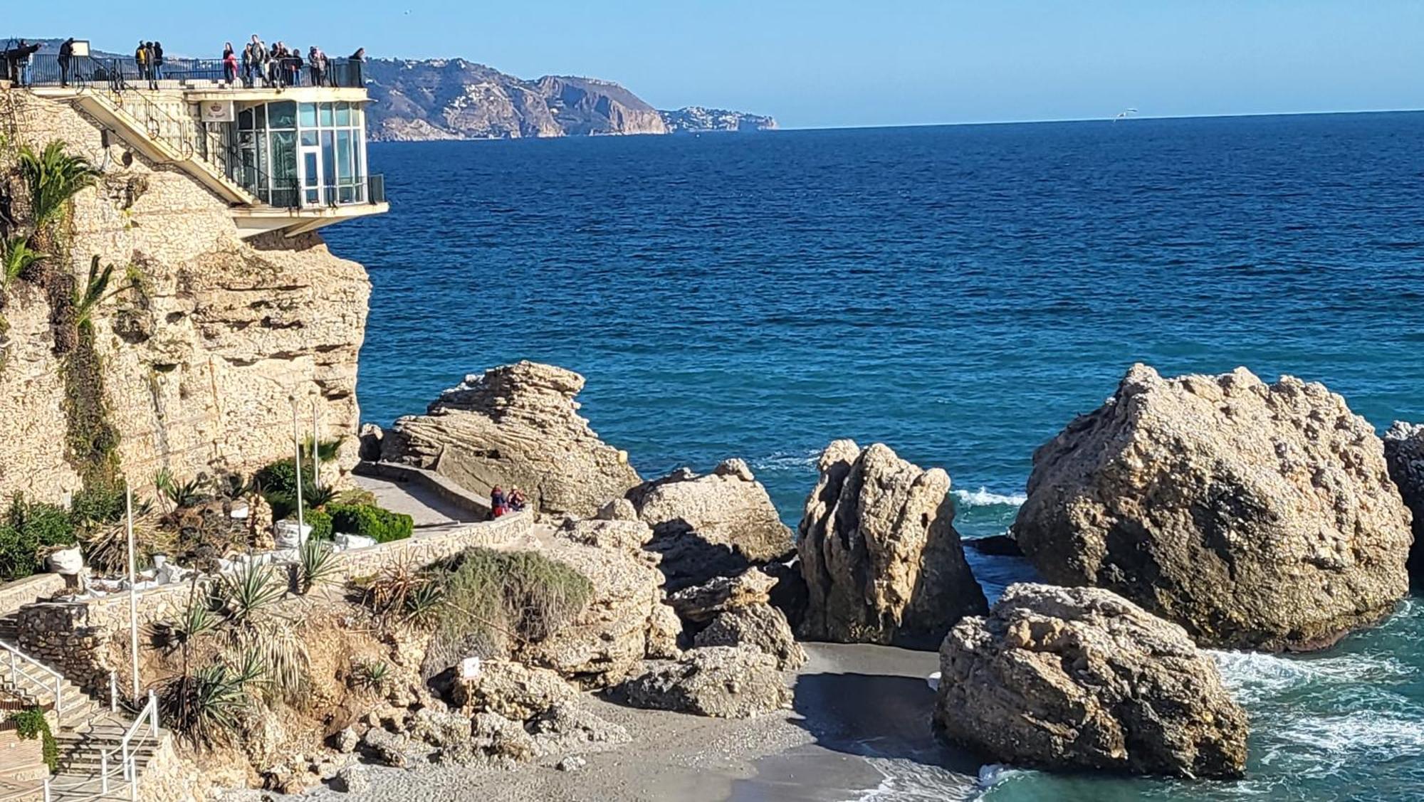 Balcon De Europa Suite เนร์คา ภายนอก รูปภาพ